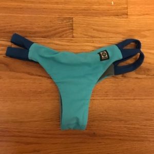 Jolyn Marlin bottom in hawaii blue/ deep blue sea